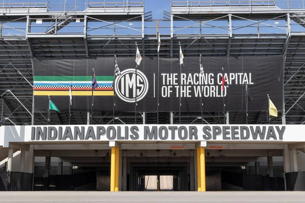 インディアナポリス 2022年3月 インディアナポリス モーター スピードウェイ ゲート2入口 インディ500とブリックヤード400を主催するImsは世界のレーシングキャピタルです — ストック写真