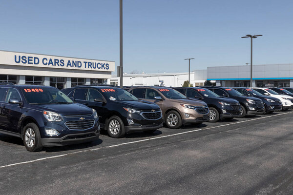 Март 2022 года: Chevrolet Certified Pre-Owned car default. С вопросами предложения, Chevy покупает и продает много подержанных автомобилей, чтобы удовлетворить спрос.