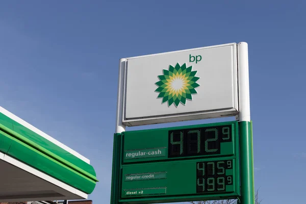 Chicago Cirka April 2022 Retail Gas Station Och British Petroleum — Stockfoto