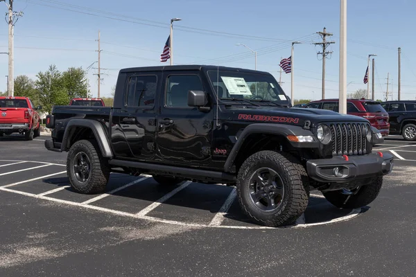 Noblesville Circa Maj 2022 Jeep Gladiator Display Hos Stellantis Återförsäljare — Stockfoto