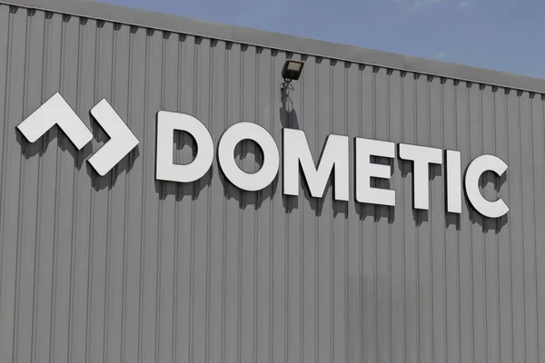 Elkhart Circa May 2022 Dometic Facility Dometic Manufactures Appliances Equipment — ストック写真