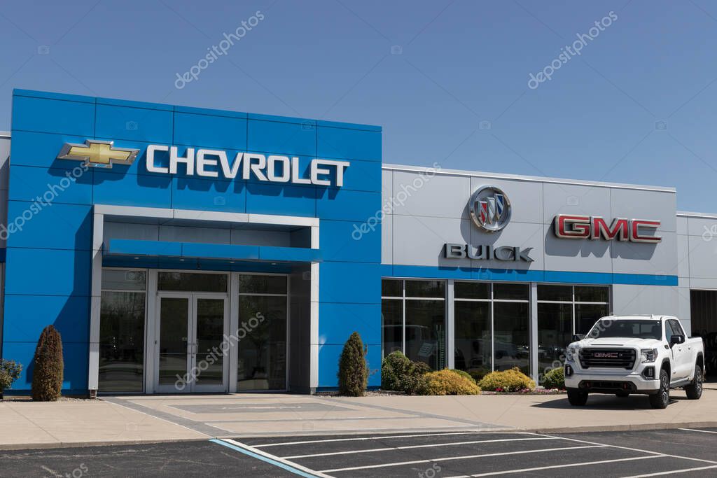 Kendallville - Circa May 2022: Chevrolet, Buick and GMC Car, SUV and Pickup Truck Dealership. Chevrolet, Buick and GMC are divisions of General Motors.