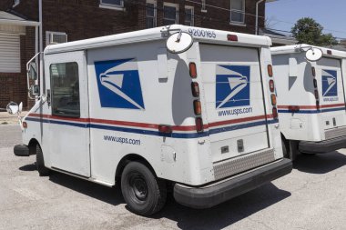 Lübnan - Haziran 2022: USPS Posta Kamyonları. Postane posta dağıtımından sorumludur..