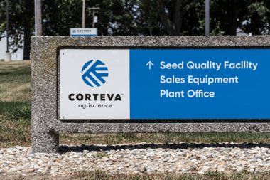 Tipton - Temmuz 2022: Corteva Agriscience Seed üretim ve kalite tesisi. Öncü Soylu ile birlikte Corteva, DowDuPont 'tan çıkarıldı..