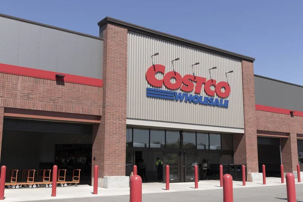 Avon Juli 2022 Costco Großhandelsstandort Costco Wholesale Ist Ein Milliardenschwerer — Stockfoto