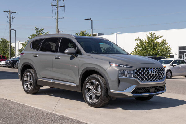 Avon - Circa July 2022: Hyundai Santa Fe display at a dealership. Hyundai offers the Santa Fe in SEL, XRT, Limited, and Calligraphy models.