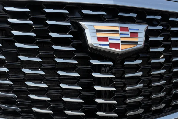 Kokomo Około Lipca 2022 Wyświetlacz Cadillac Xt4 Cadillac Oferuje Modele — Zdjęcie stockowe