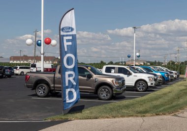 Harrison - Circa July 2022: Used Ford F-150 display at a dealership. With supply issues, Ford is relying on preowned car sales to meet demand.