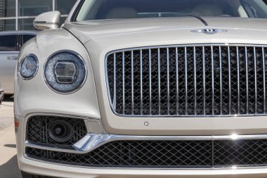 Indianapolis - Circa August 2022: Bentley Flying Spur display at a dealership. Bentley Motors is a British manufacturer of luxury cars and SUVs.