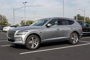 NoBlesville - Eylül 2022: Genesis Hyundai GV80 Lüks SUV sergisi. Genesis GV80 'e turbo 2.5 litre, 3,5 litre veya 3,0 litre dizel motor sunar..