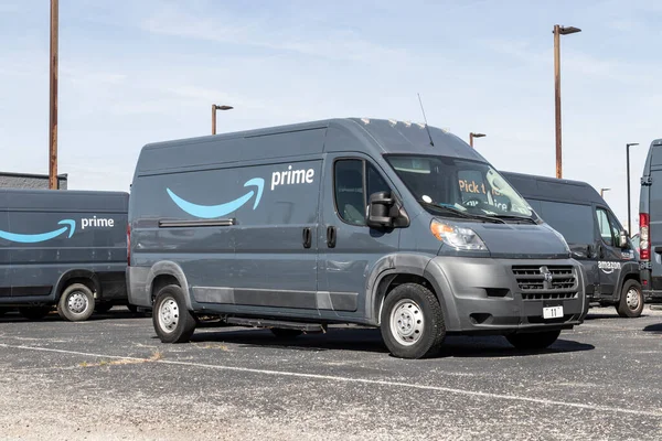 Indianápolis Circa Octubre 2022 Amazon Prime Delivery Van Amazon Com — Foto de Stock