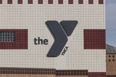 Troy - Ekim 2022: ABD Gençlik ve Spor Merkezi 'nden YMCA. YMCA gençlere ve toplumlarına sosyal adalet getirmek için çalışıyor.