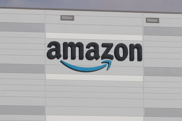 Vandalia Circa Octubre 2022 Centro Cumplimiento Amazon Amazon Com Amazon — Foto de Stock