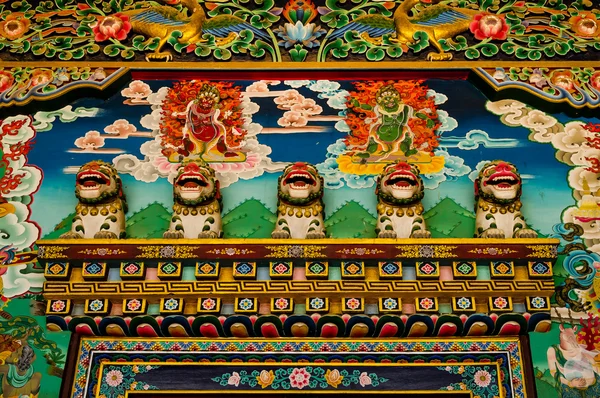 Fragmente der Dekoration des Tempels von Nepal — Stockfoto