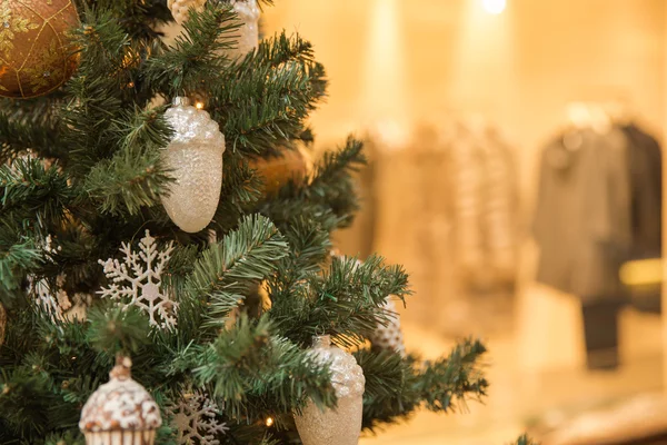 Elegant Christmas tree — Stock Photo, Image