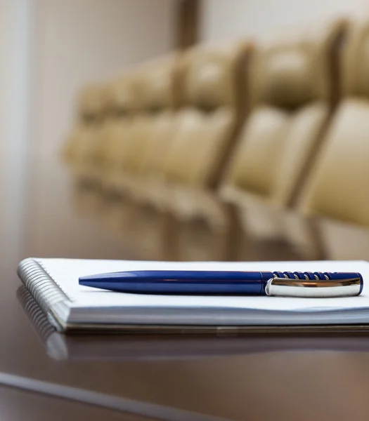 Notepad on a table — Stock Photo, Image