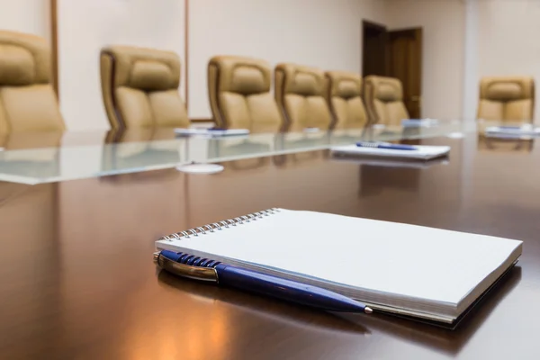 Notepad on a table — Stock Photo, Image