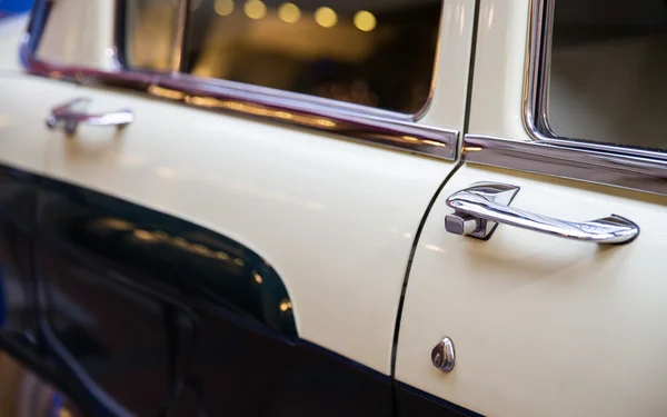 古典的なヴィンテージ車 — ストック写真