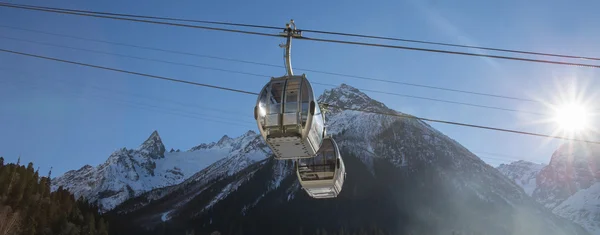 Cable Car in Ski Resort — Stock Photo, Image