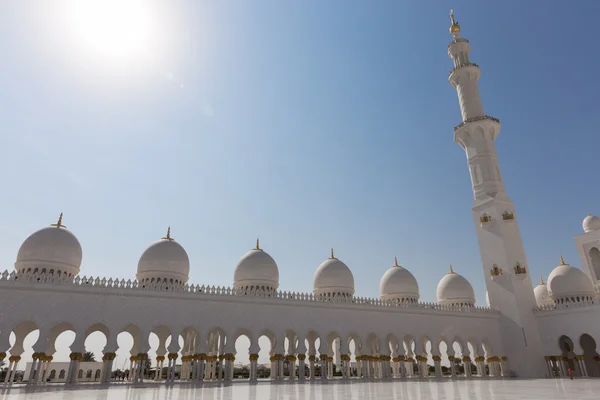 Sjeik Zayed moskee in Abu Dhabi — Stockfoto