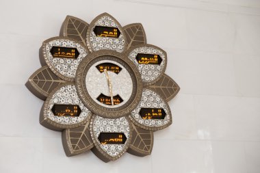 Abu Dabi Şeyh Zayed Beyaz Cami