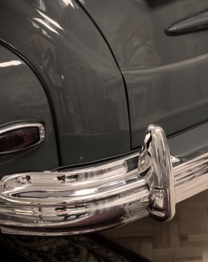 Klasik eski model araba