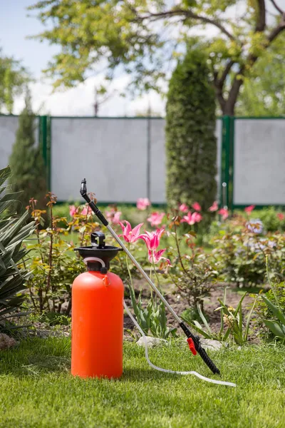 Pesticide Sprayer — Stock Photo, Image