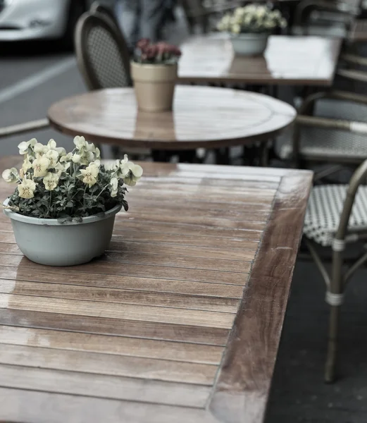 Café en una calle —  Fotos de Stock