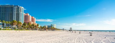 Clearwater Sahili, Florida Usa 'da güzel beyaz kumları var.