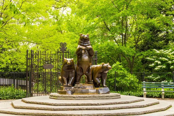 Three Bears statue by Paul Manship in Central Park near the 79th Street