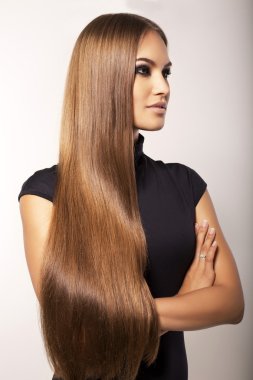 lüks uzun düz saçlı güzel kız