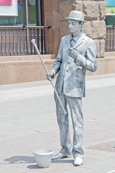 An unidentified busking mime with walking stick and bowler 2 — Stock Photo, Image