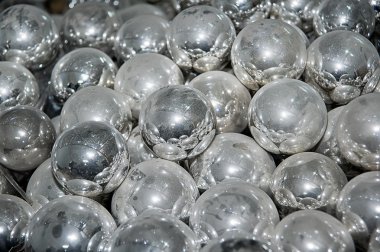 cam gümüşlenmiş bitmedi tozlu topları yığını