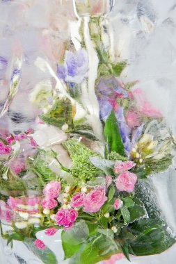 donmuş pastel buket