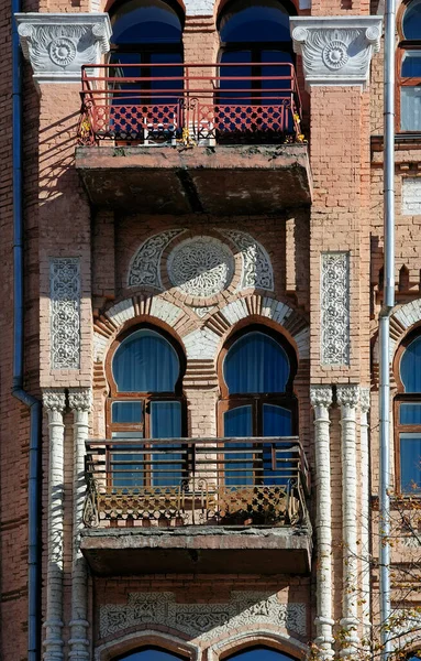 Фрагмент Фасада Старого Здания Киеве — стоковое фото