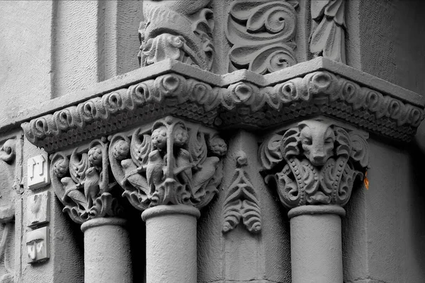 Fragmento Antiga Fachada Edifício Kiev Ucrânia — Fotografia de Stock