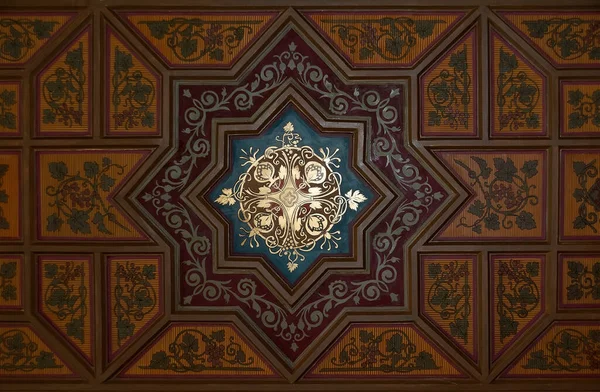 Ukrayna, Kyiv 'deki Çikolata Evi' nin tavanlarından birinde.
