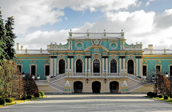 Vista Antigo Palácio Barroco Mariinsky Kiev Ucrânia — Fotografia de Stock