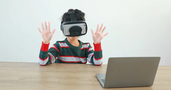 Little Girl Wearing Sitting Desk Home Glasses Virtual Global Internet — ストック写真