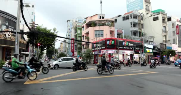 Chi Minh City Vietnam July 2022 People Riding Motorcycles Road — ストック動画