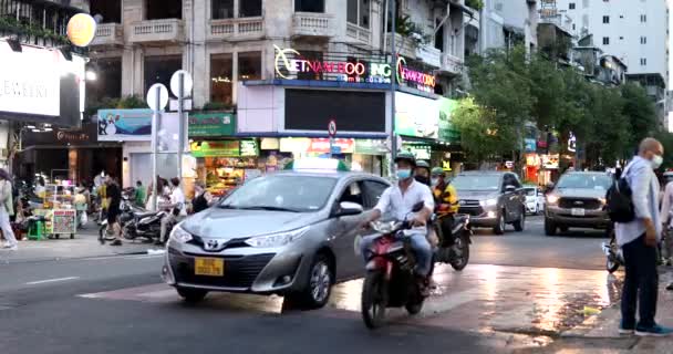 Chi Minh City Vietnam July 2022 People Riding Motorcycles Road — Stockvideo