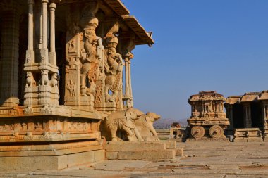 süslü taş savaş arabası hampi, Hindistan