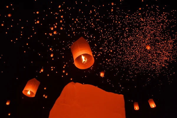 Buddhist sky lanterns firework festival of lights — Stock Photo, Image