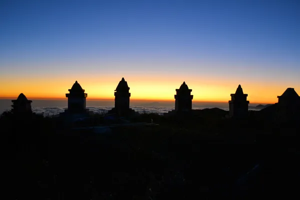 Buddyjskie Stupy przed zachodem słońca, nepal — Zdjęcie stockowe