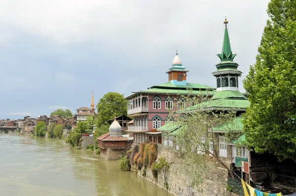 srinagar, Keşmir nehire jahelum, camiler