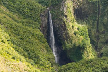 reunion ülkesindeki şelale