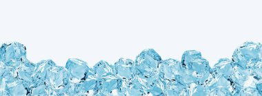 Beyaz arka planda buz küpleri ve stüdyo ışıkları. Panoramik resim