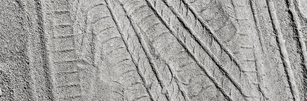 Strada Sterrata Con Tracce Pneumatici Auto Immagine Panoramica — Foto Stock