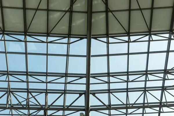 Стеклянная Крыша Стальной Конструкцией Современная Потолочная Архитектура — стоковое фото