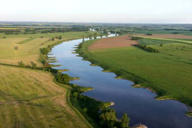 Elbe Nehri, Torgau yakınlarında görüldü.